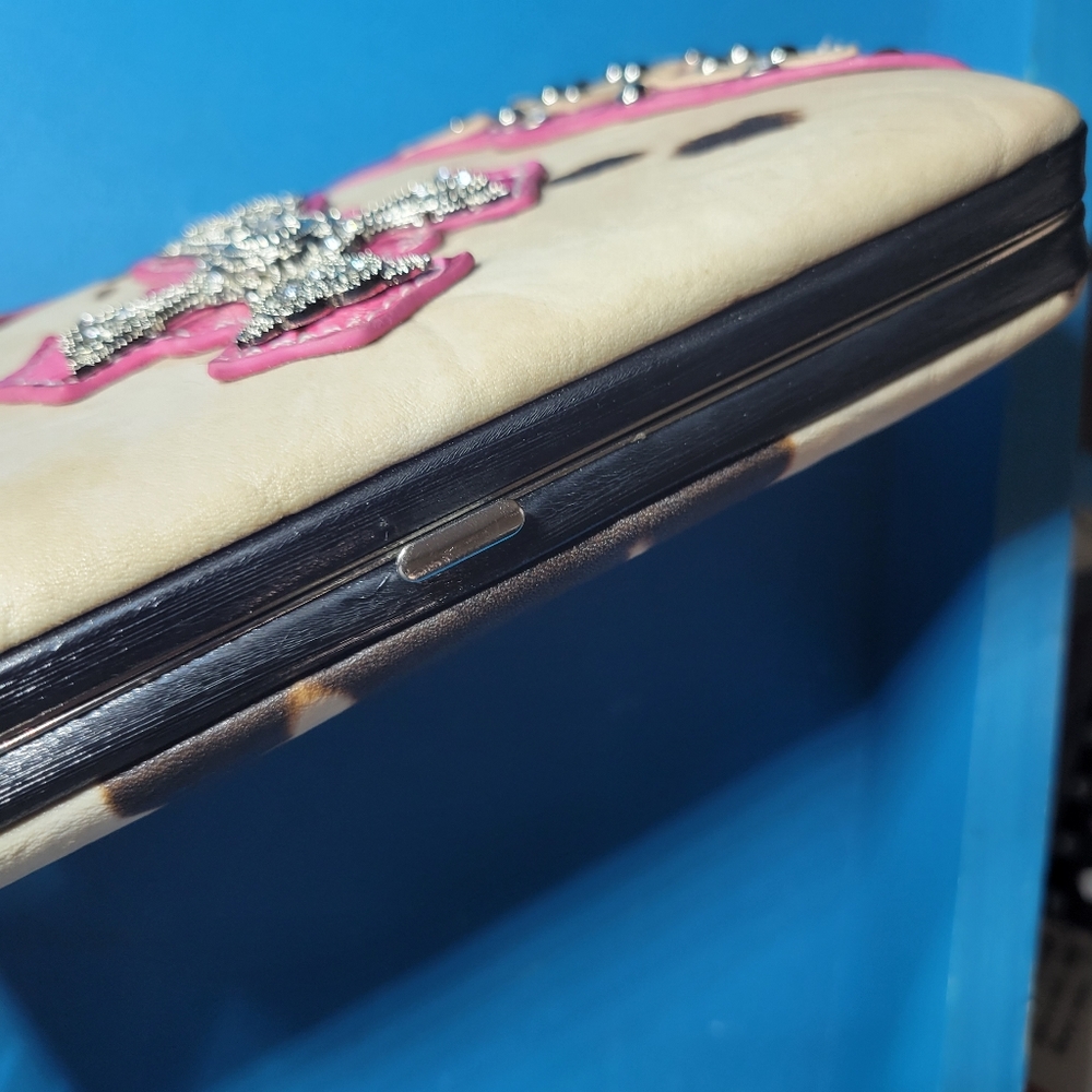 Silver Cross and Rhinestone Pink Clutch Wallet - Picture 7 of 8